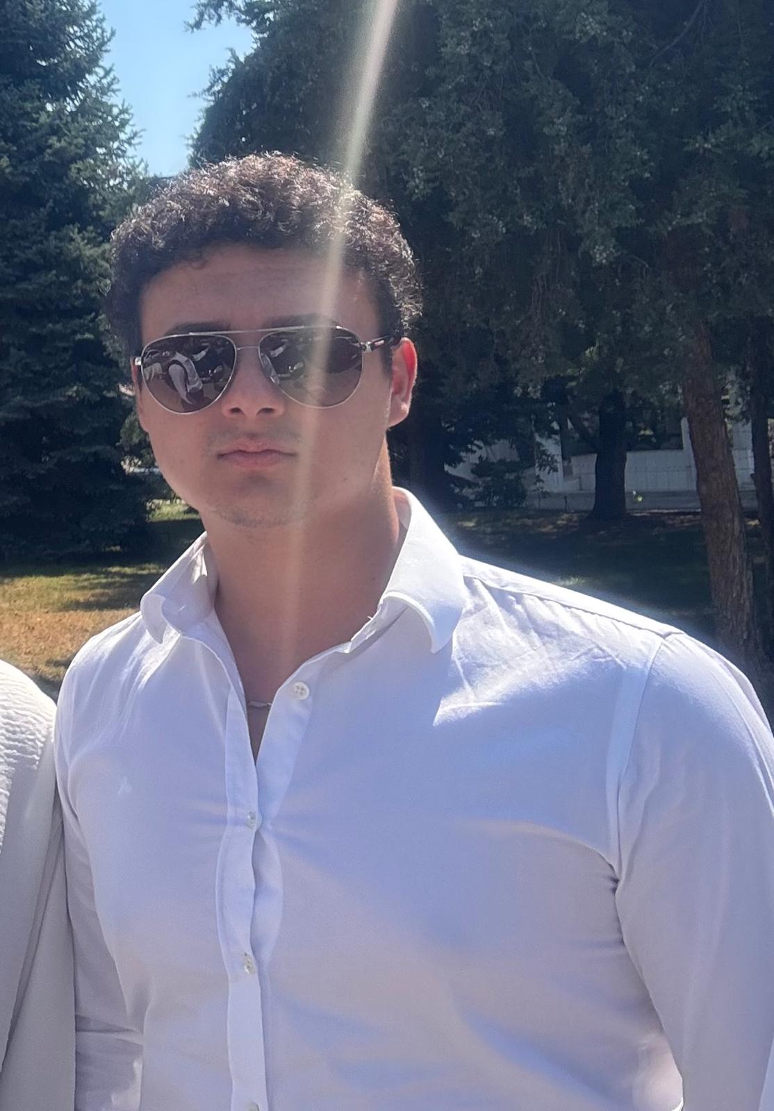 Yönetim Kurulu Üyesi